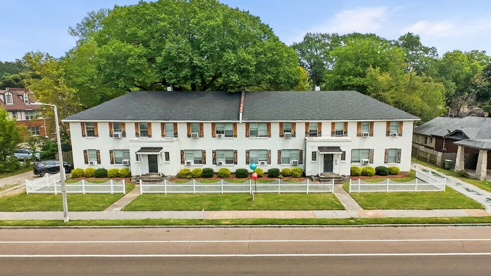 More Photos Of , Memphis Multifamily For Sale