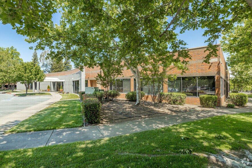 More Photos Of 2330 Gold Meadow Way, Gold River Office For Sale