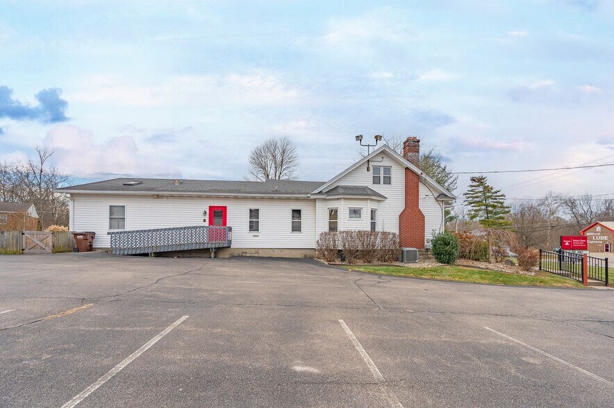 More Photos Of 1030 Main St, Milford Office For Sale