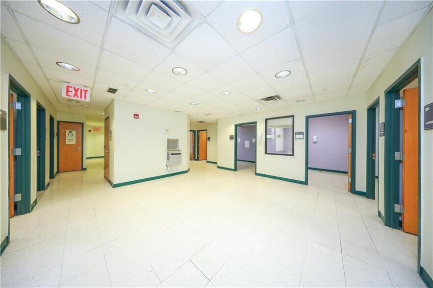 More Photos Of 8710 5th Ave, Brooklyn Medical For Sale