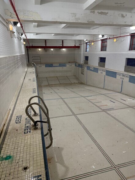 More Photos Of 181 W 135th St, New York Apartments For Lease