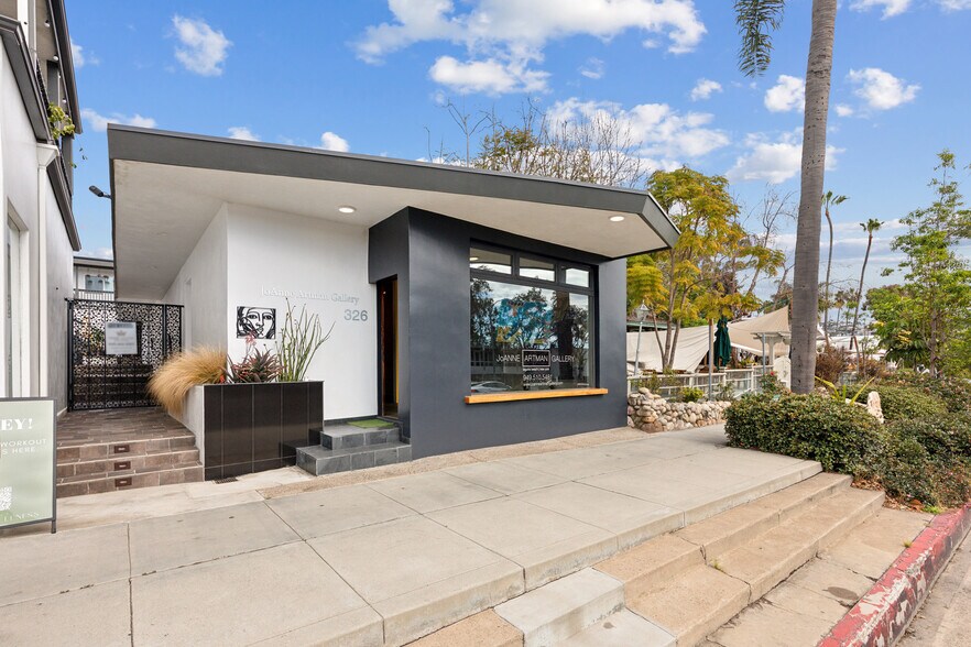 More Photos Of 326 N Coast Hwy, Laguna Beach Apartments For Lease