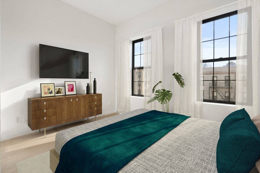 More Photos Of 53-11 Skillman Ave, Woodside Apartments For Sale