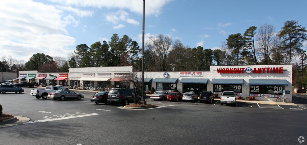 Primary Photo Of 2401-2403 Battleground Ave, Greensboro General Retail For Lease