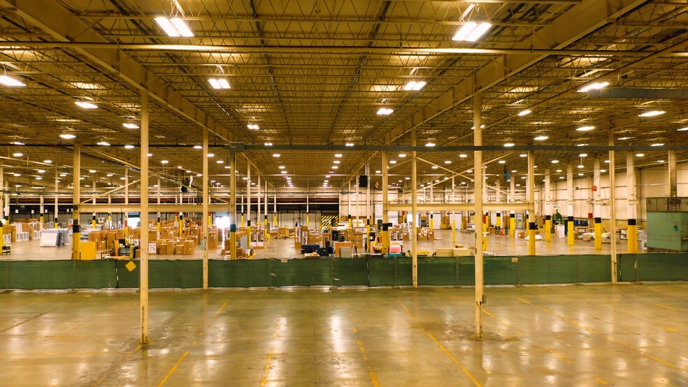 More Photos Of 266 Route 125, Kingston Warehouse For Lease
