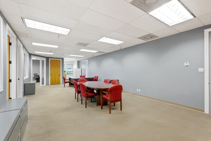 More Photos Of 289 S San Antonio Rd, Los Altos Office For Lease