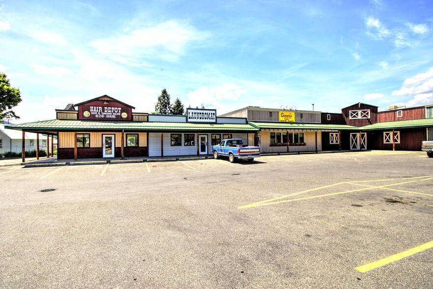 More Photos Of 16600-16640 Beckwith St, Frenchtown Storefront Retail Residential For Lease