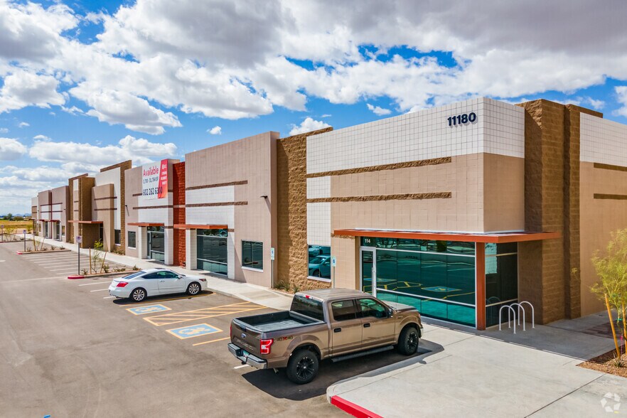 More Photos Of 11304 N Dysart Rd, Surprise Warehouse For Lease