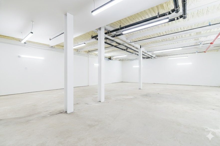 More Photos Of 196 Stanhope St, Brooklyn General Retail For Lease