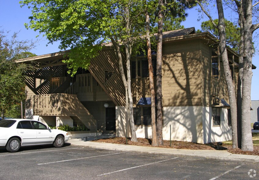 More Photos Of 8421 Baymeadows Way, Jacksonville Loft Creative Space For Lease