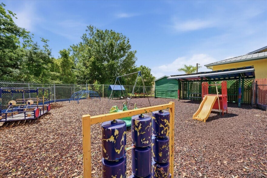 More Photos Of 1330 Knox McRae Dr, Titusville Schools For Sale