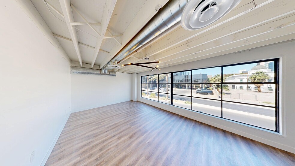 More Photos Of 511-515 Las Vegas Blvd S, Las Vegas Restaurant For Sale