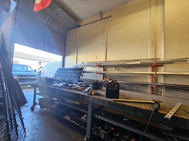More Photos Of 11538 132A St, Surrey Warehouse For Sale