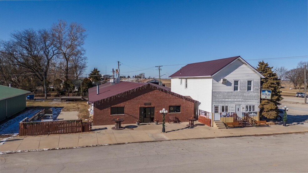 More Photos Of 119 N Lincoln St, Ransom Bar For Lease