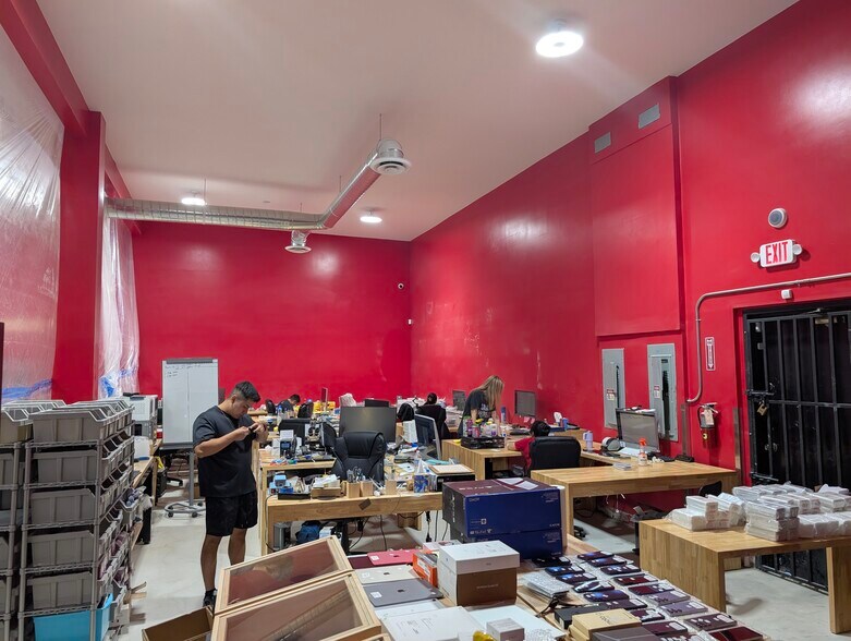 More Photos Of 1703 E Charleston Blvd, Las Vegas Freestanding For Sale