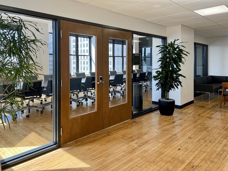 More Photos Of 16-20 E Broad St, Columbus Coworking Space