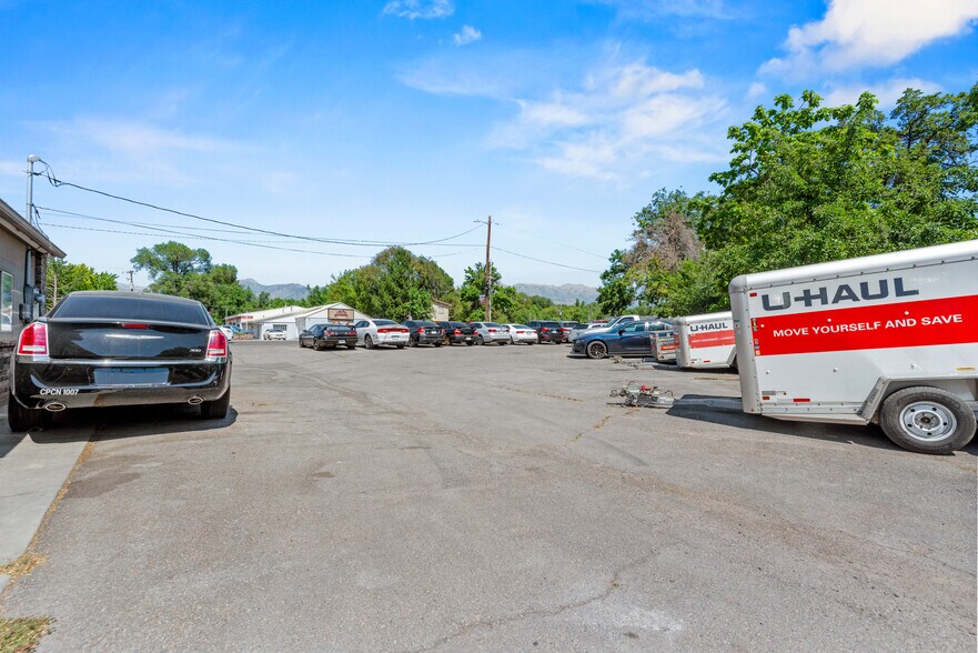 More Photos Of 225 W State St, Lehi Auto Dealership For Sale