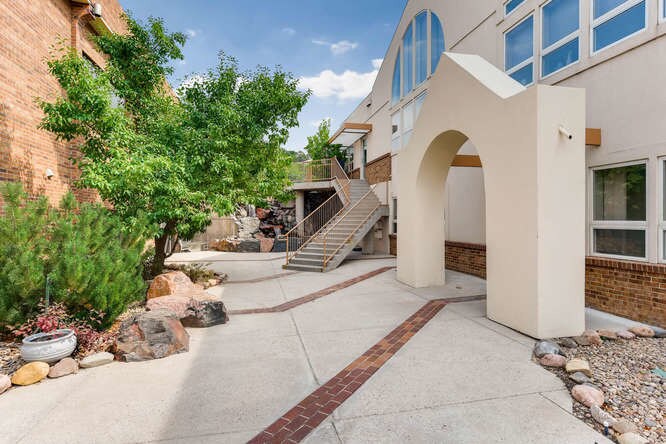 More Photos Of 2 Oakwood Park, Castle Rock Medical For Lease