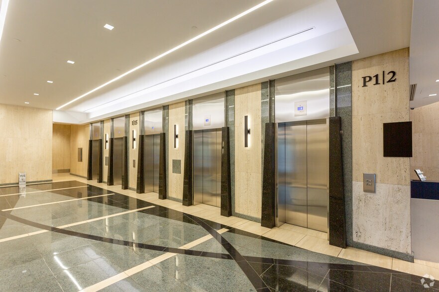 More Photos Of 639 5th Ave SW, Calgary Office For Lease