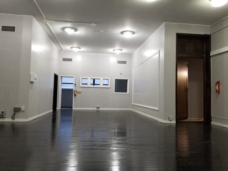 More Photos Of 181 2nd St, San Francisco Loft Creative Space For Lease