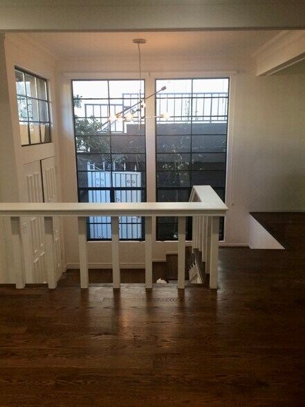 More Photos Of 1581 Manning Ave, Los Angeles Apartments For Sale