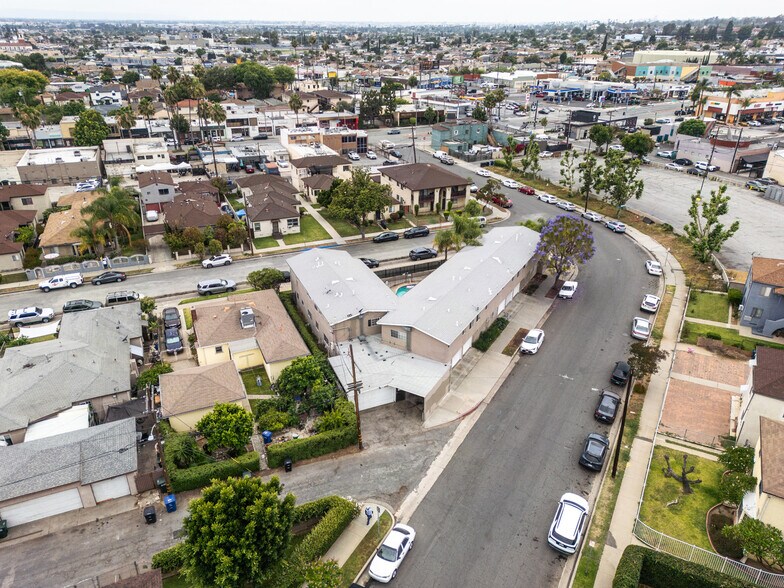More Photos Of 5245 Via San Delarro St, Los Angeles Apartments For Sale