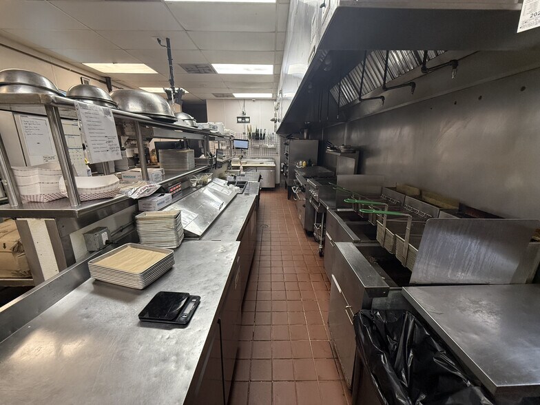 More Photos Of 7434 Village Center Dr, O'Fallon Restaurant For Sale