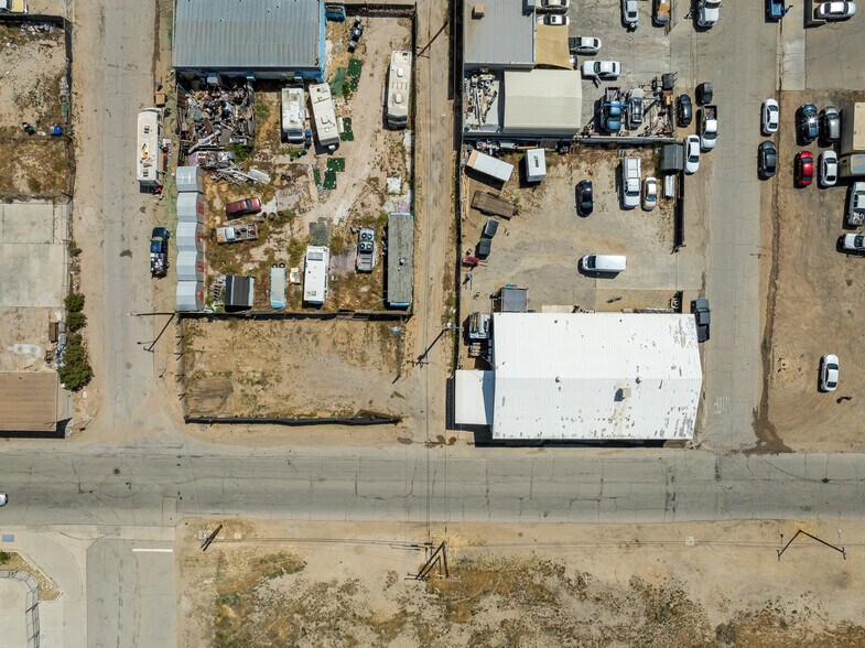 More Photos Of 44532 Trevor Ave, Lancaster Service For Sale