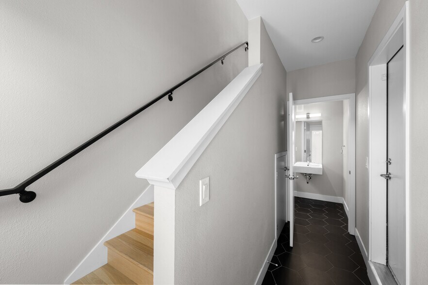 More Photos Of 5151 W 10th Ave, Denver Apartments For Sale