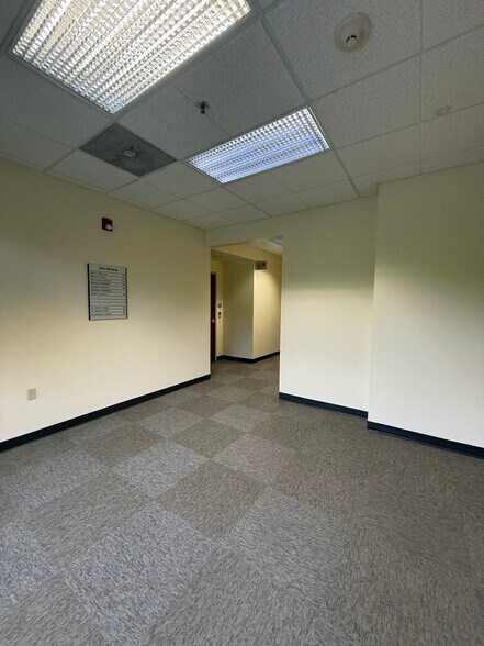 More Photos Of 2851 Baglyos Cir, Bethlehem Office For Lease