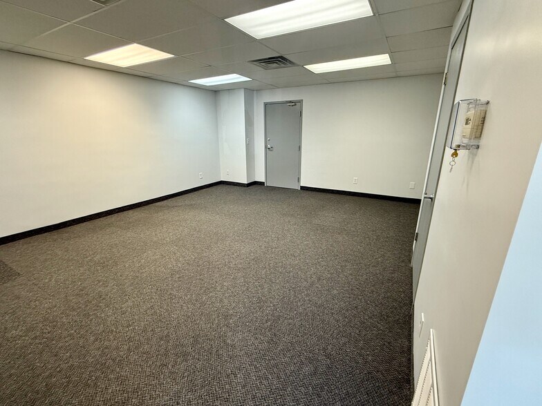 More Photos Of 201 E 5900 S, Murray Medical For Lease