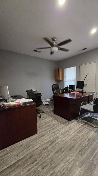 More Photos Of 2215 N Fresno St, Fresno Medical For Sale