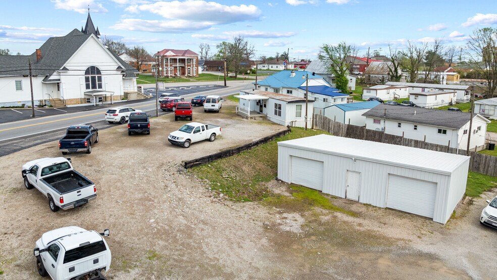 More Photos Of 601 E Main St, West Union Land For Sale