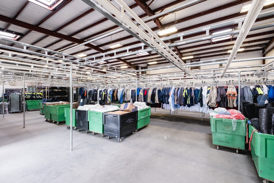 More Photos Of 201 Murphy Dr, Maumelle Research And Development For Lease