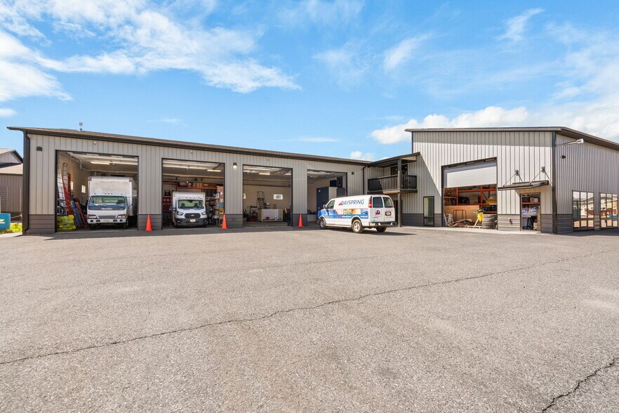 More Photos Of 146 Village Center Ln, Bozeman Flex For Sale