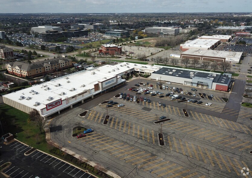 More Photos Of 1025-1255 E Golf Rd, Schaumburg Unknown For Lease