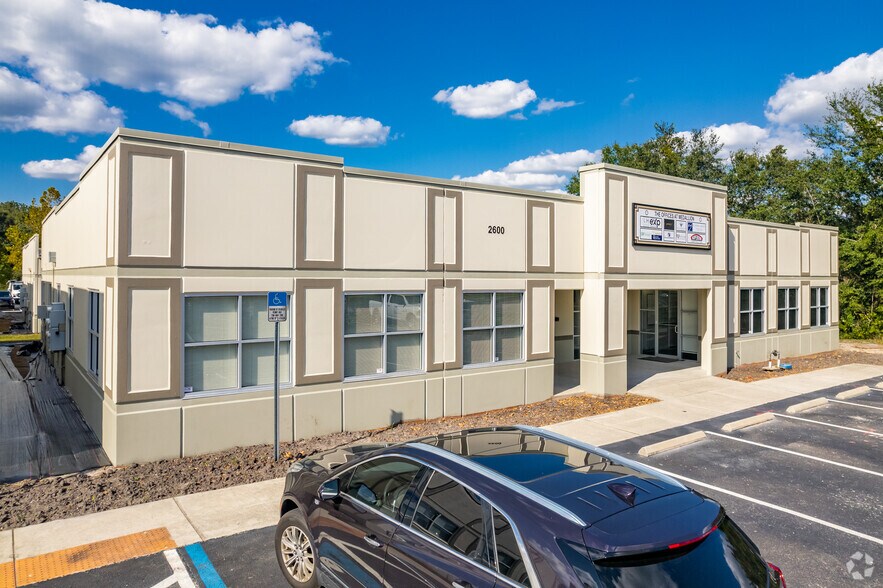 Primary Photo Of 2600 Cypress Ridge Blvd, Wesley Chapel Office For Lease