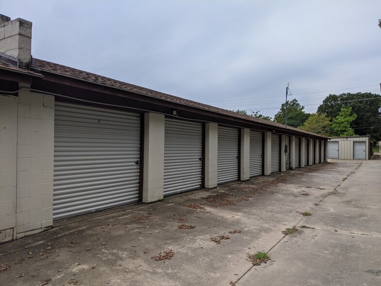More Photos Of , Emporia Specialty For Sale