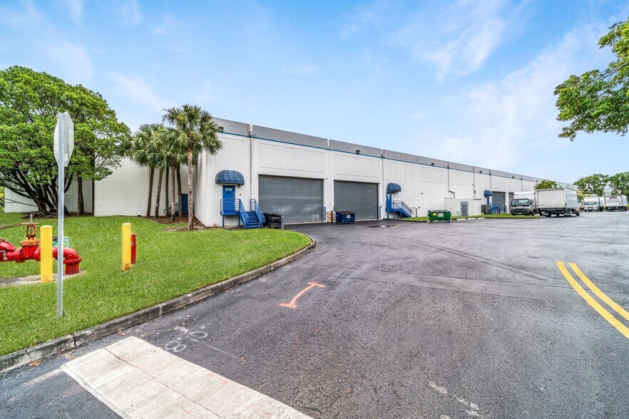 More Photos Of 8780-8800 NW 18th Ter, Miami Warehouse For Lease