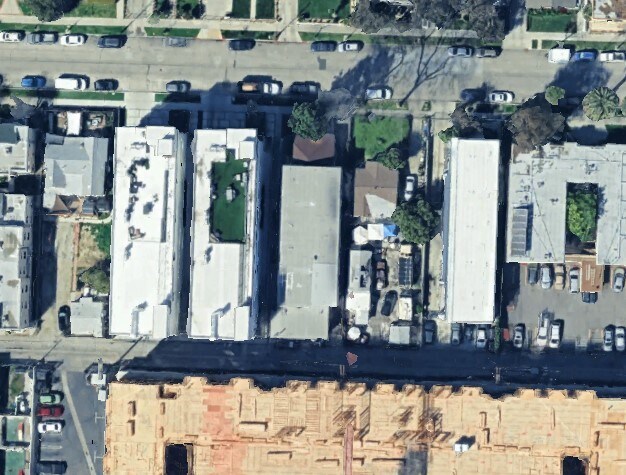 More Photos Of 7028 Alabama Ave, Canoga Park Apartments For Sale