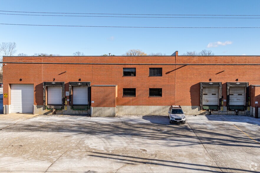 More Photos Of 110 Lincoln St, Johnson Creek Manufacturing For Sale