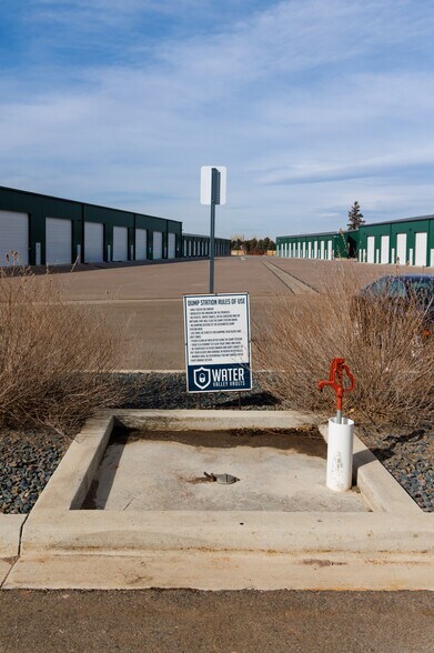 More Photos Of 360 Rancho Dr, Windsor Self Storage For Sale