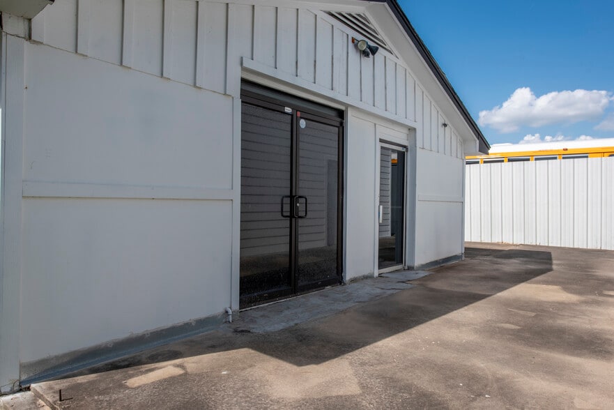 More Photos Of 2003 Highway 90 a, Missouri City Office For Sale