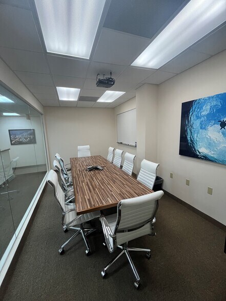 More Photos Of 501 SE 12th St, Fort Lauderdale Office For Sale