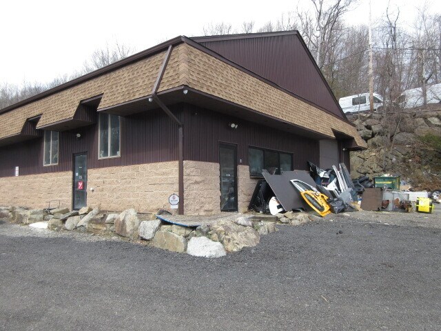 More Photos Of 1894 State Rt 23, West Milford Auto Repair For Lease