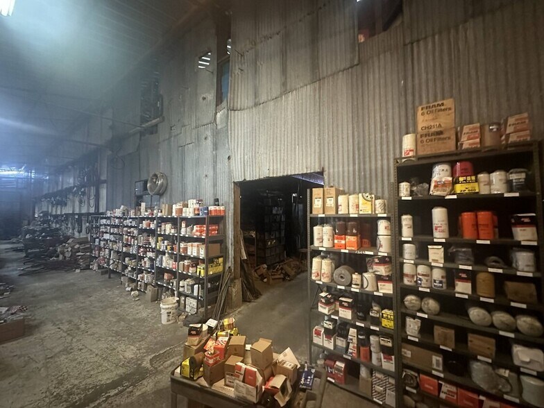 More Photos Of 25888 FL-73, Altha Warehouse For Sale