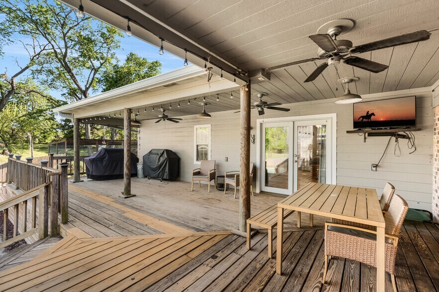 More Photos Of 2355 Jackson League Cir, Brenham Lodge Meeting Hall For Sale
