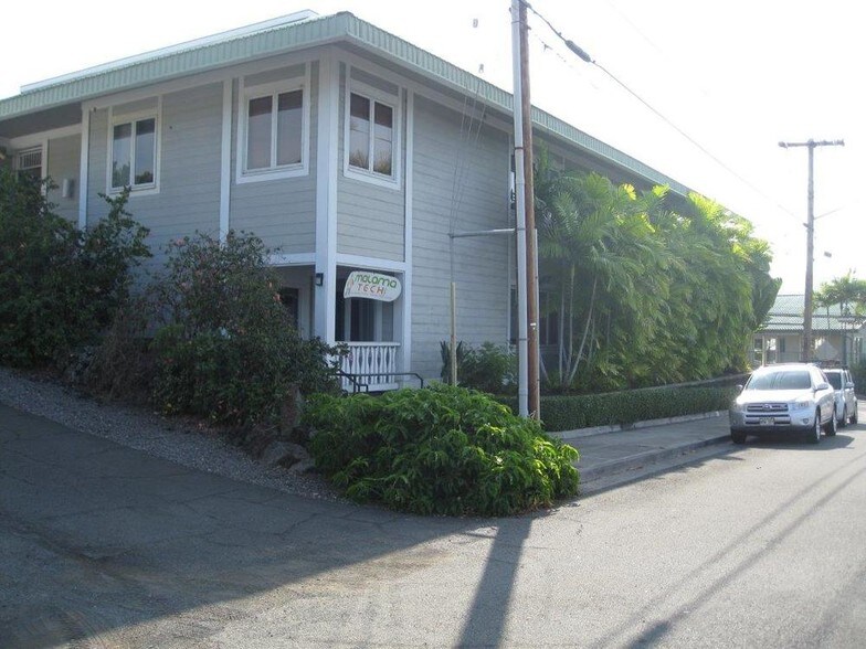 More Photos Of 75-167 Kalani St, Kailua Kona Office For Lease