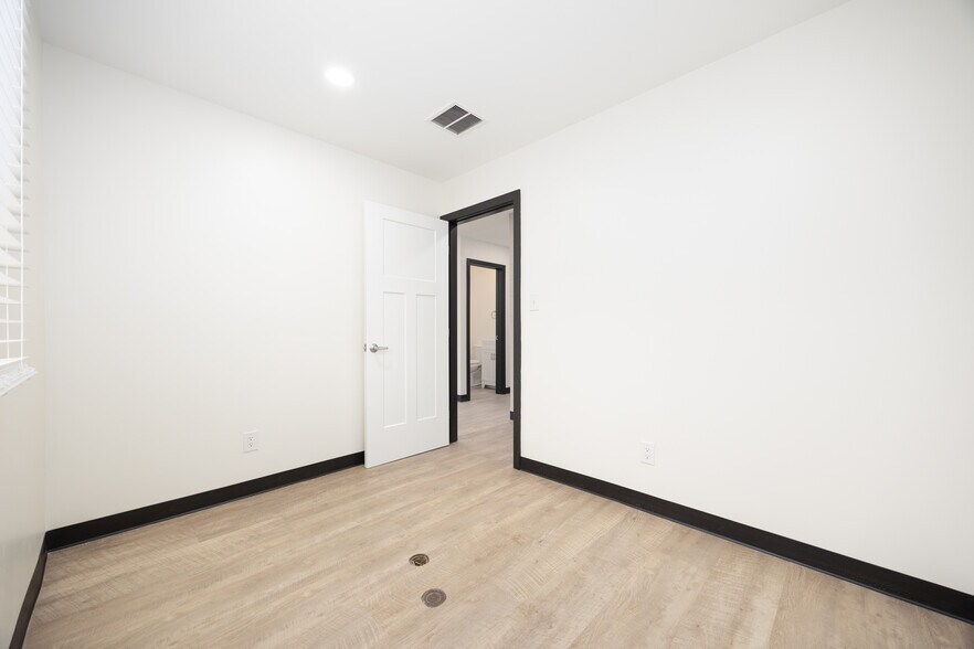 More Photos Of 1091 Stimmel Rd, Columbus Manufacturing For Lease