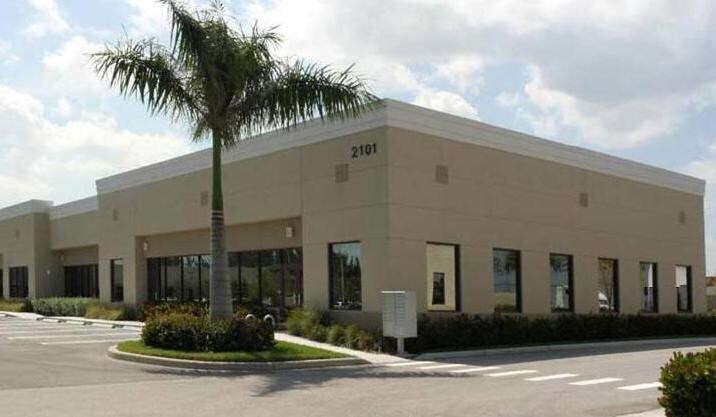 More Photos Of 2101 Centrepark West Dr, West Palm Beach Office For Lease